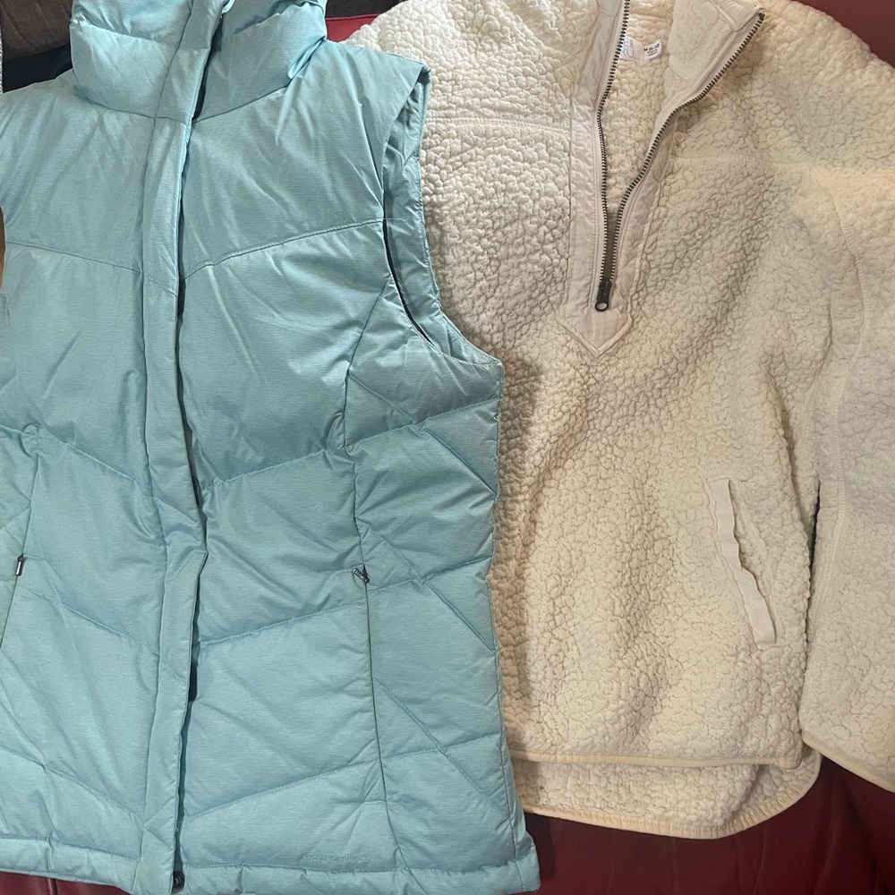 Women’s COLUMBIA Puffer Vest and TIME & TRUE Sherpa 1/4 zip jacket